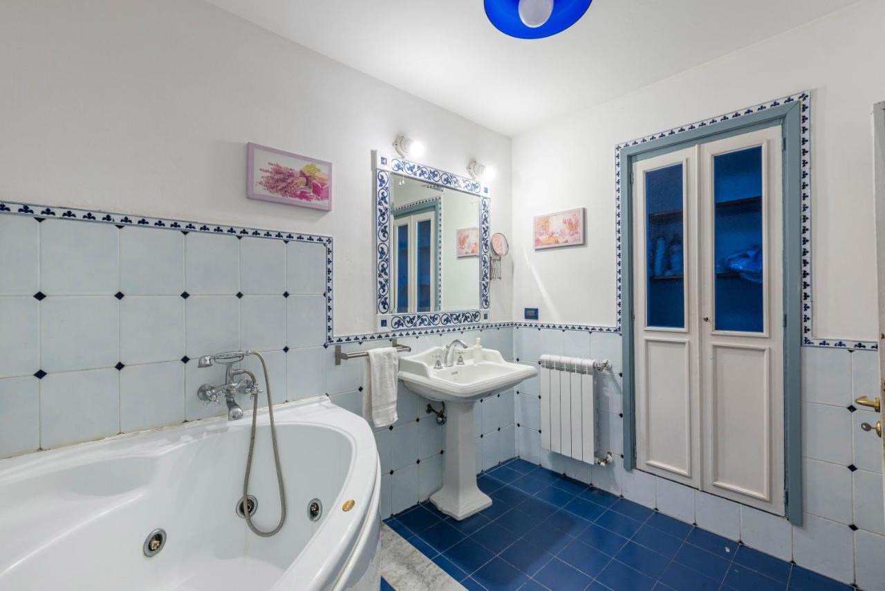 Vicere' Apartment Maqueda 팔레르모 외부 사진